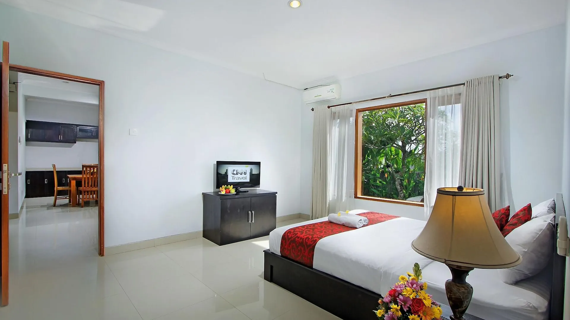 קוטה לומבוק The Brothers Villas Padang Padang 3*, קוטה לומבוק