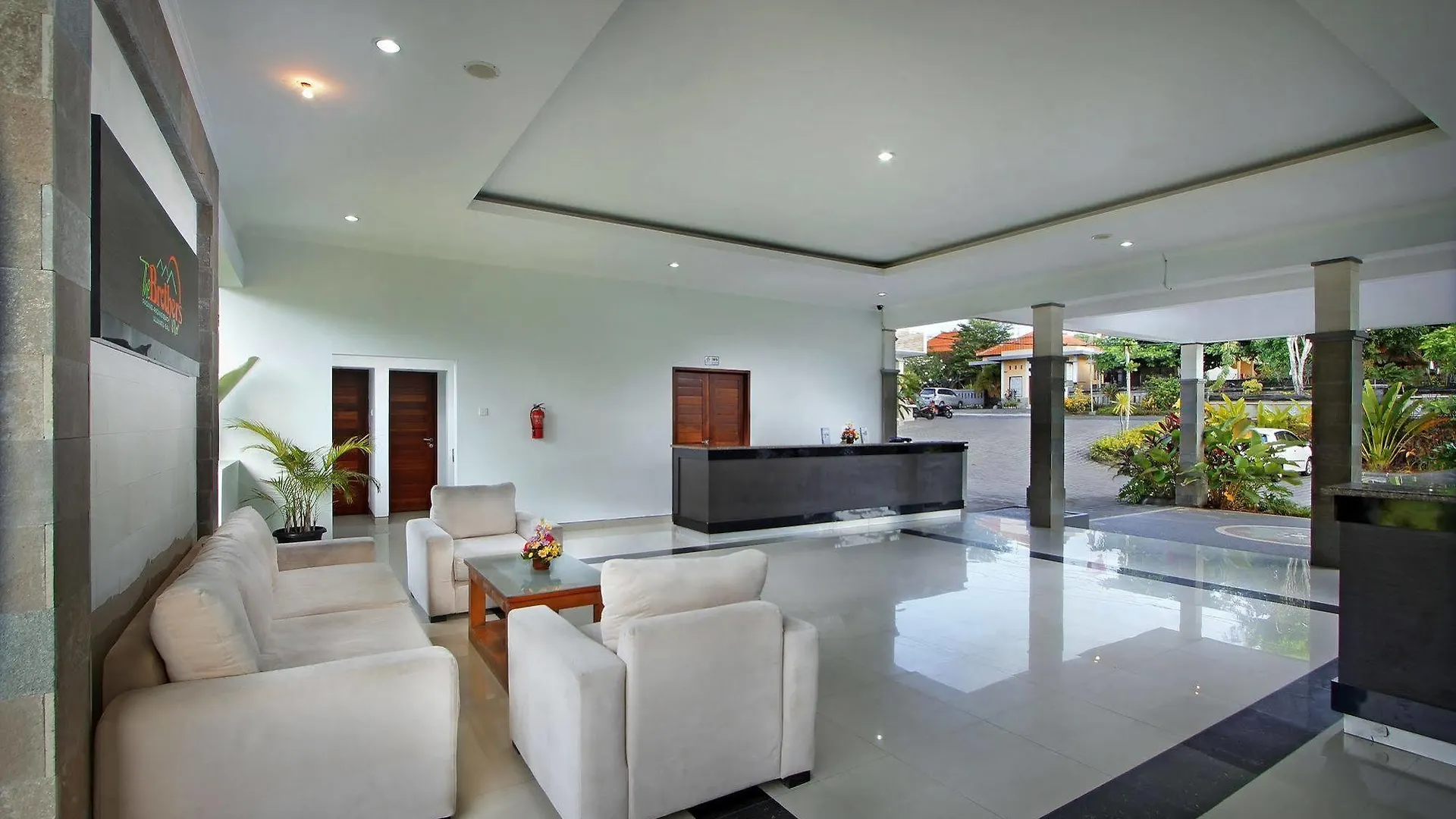 קוטה לומבוק The Brothers Villas Padang Padang 3*, קוטה לומבוק